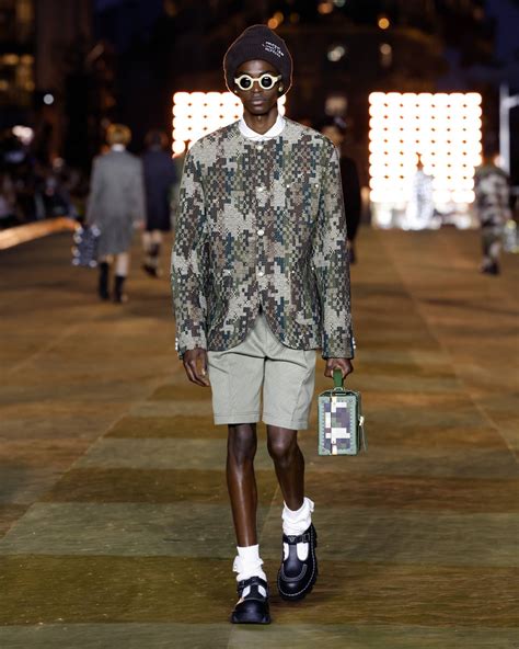 menswear louis vuitton|louis vuitton menswear designer.